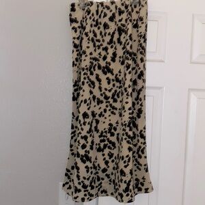 MIDI skirt size large